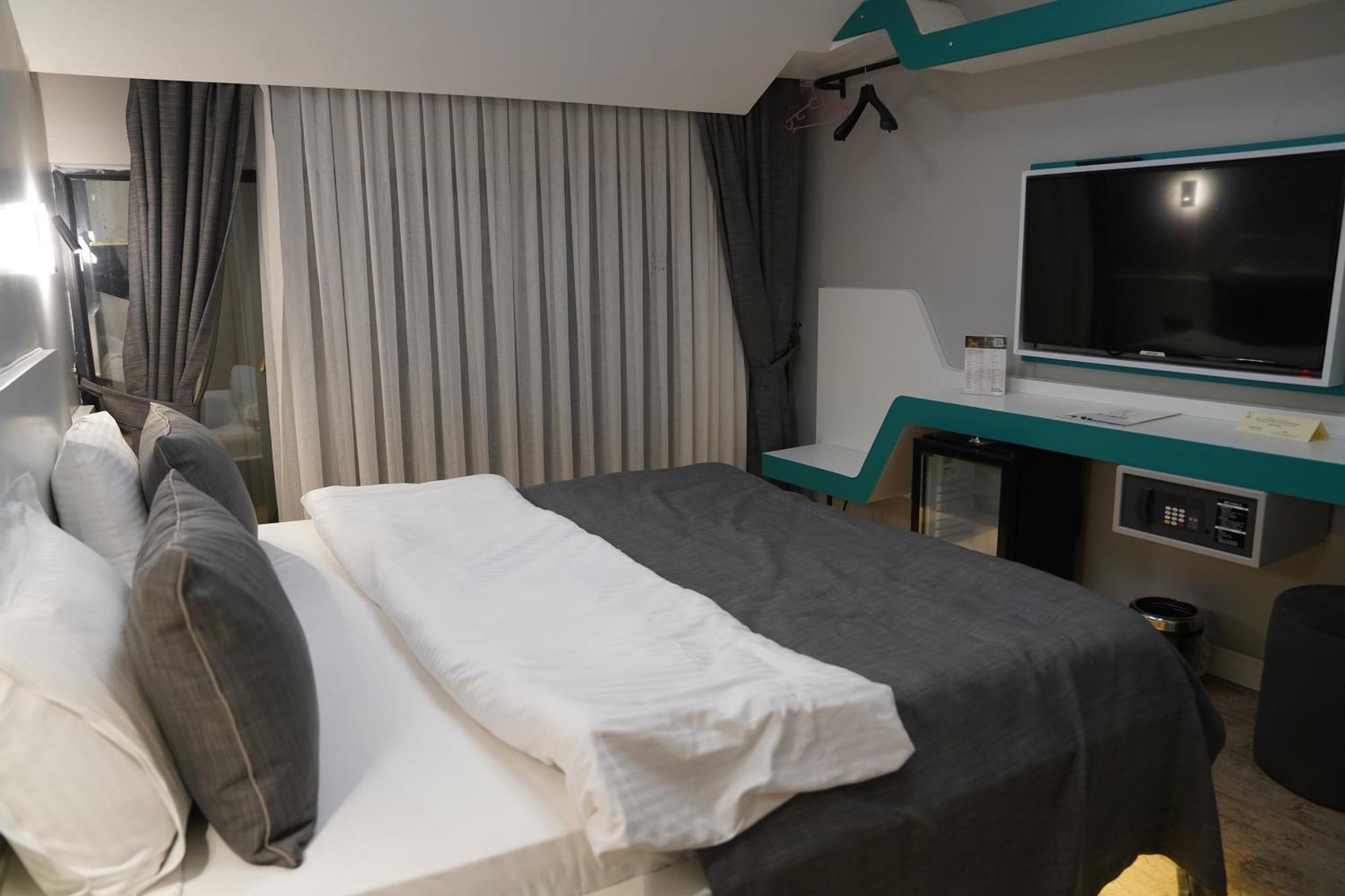 Midis Otel 埃迪尔内 外观 照片
